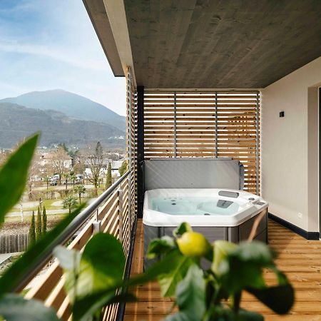 Hotel Pfeiss ラナ エクステリア 写真